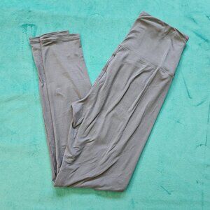 Women's High Waited Leggings, Light Gray (size small/med) NWOT